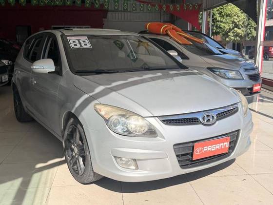 HYUNDAI I30 2.0 MPFI GLS 16V GASOLINA 4P AUTOMÁTICO HYUNDAI I30 2.0 MPFI GLS 16V GASOLINA 4P AUTOMÁTICO